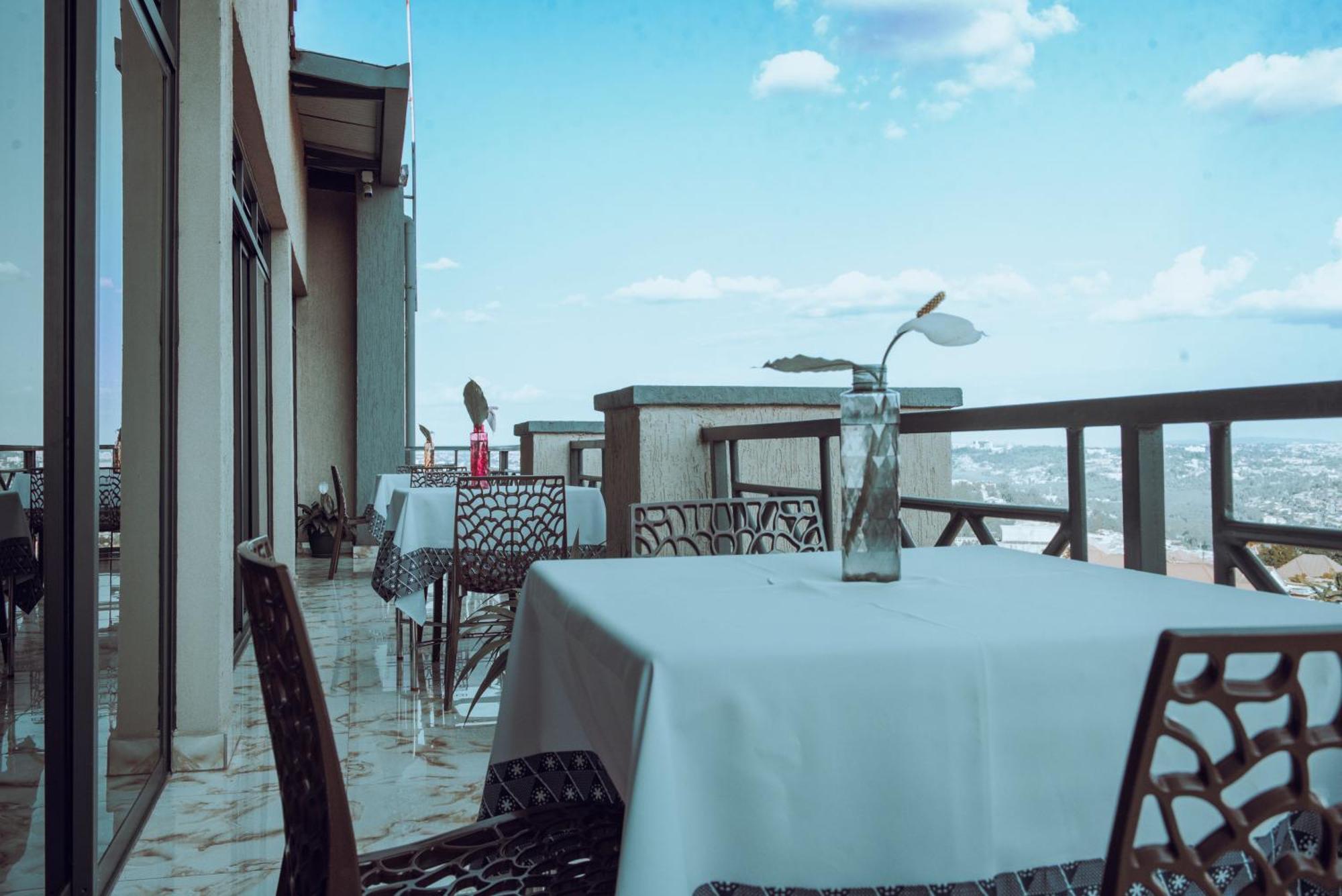 קיגאלי Mountain View Hotel & Apartment מראה חיצוני תמונה
